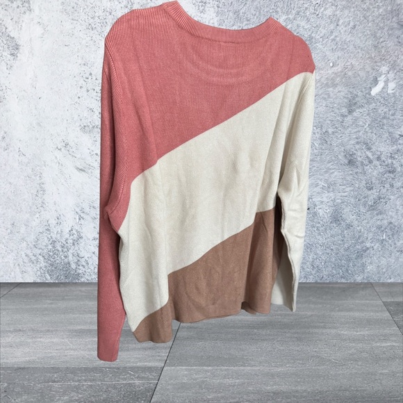 Bl^nk London One Size Crew Neck Sweater. NWOT - Picture 2 of 3